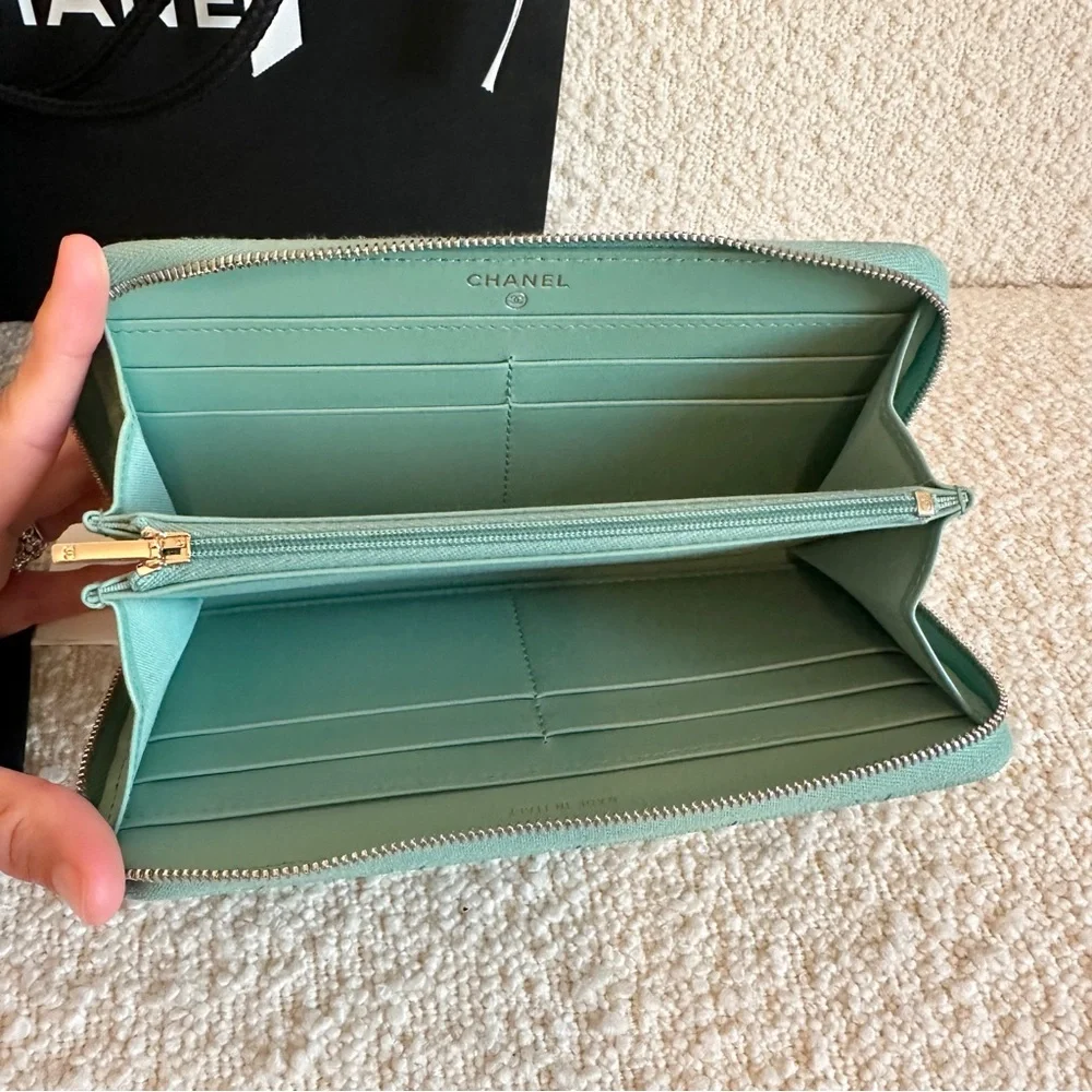 Chanel Zip Around Wallet | Sea Foam Green - Picture 7 of 11